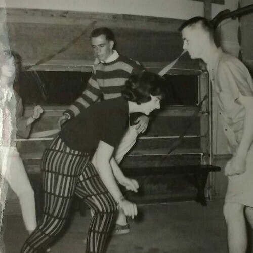 Photo men women party dancing - photo,
